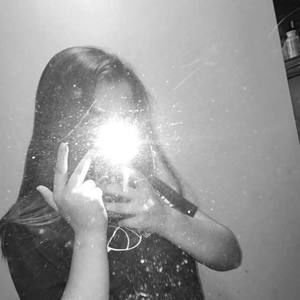 Meet your Posher, Hailey